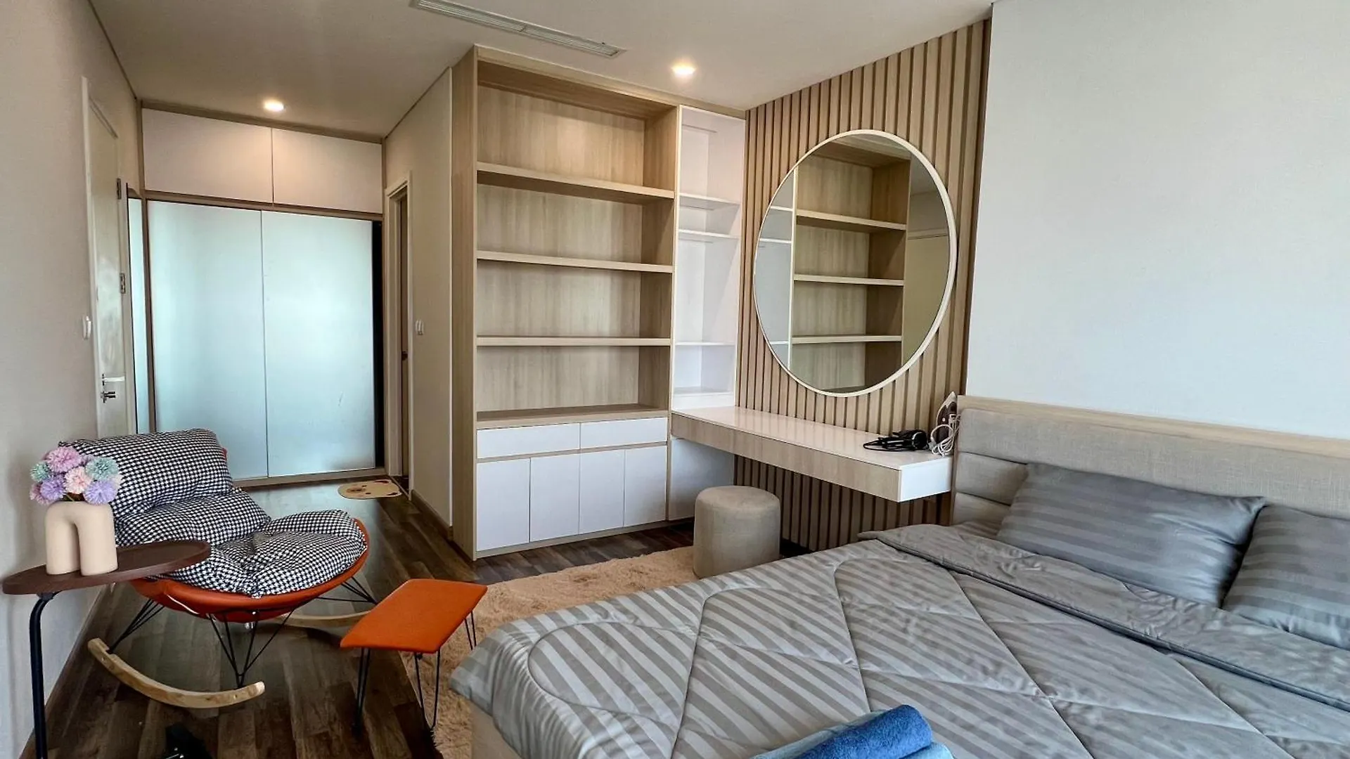Aparthotel Uphoenix Home- Hado Centrosa Garden Ho Chi Minh City