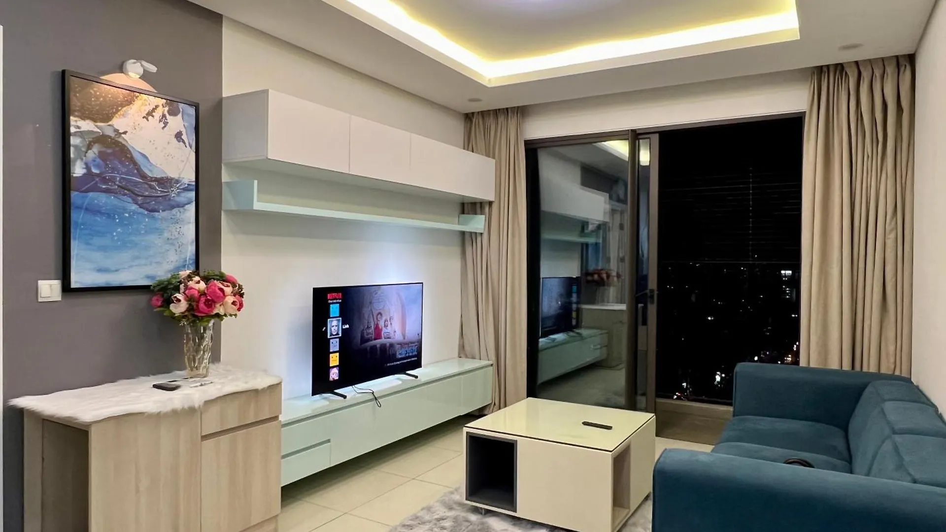 Aparthotel Uphoenix Home- Hado Centrosa Garden Ho Chi Minh City