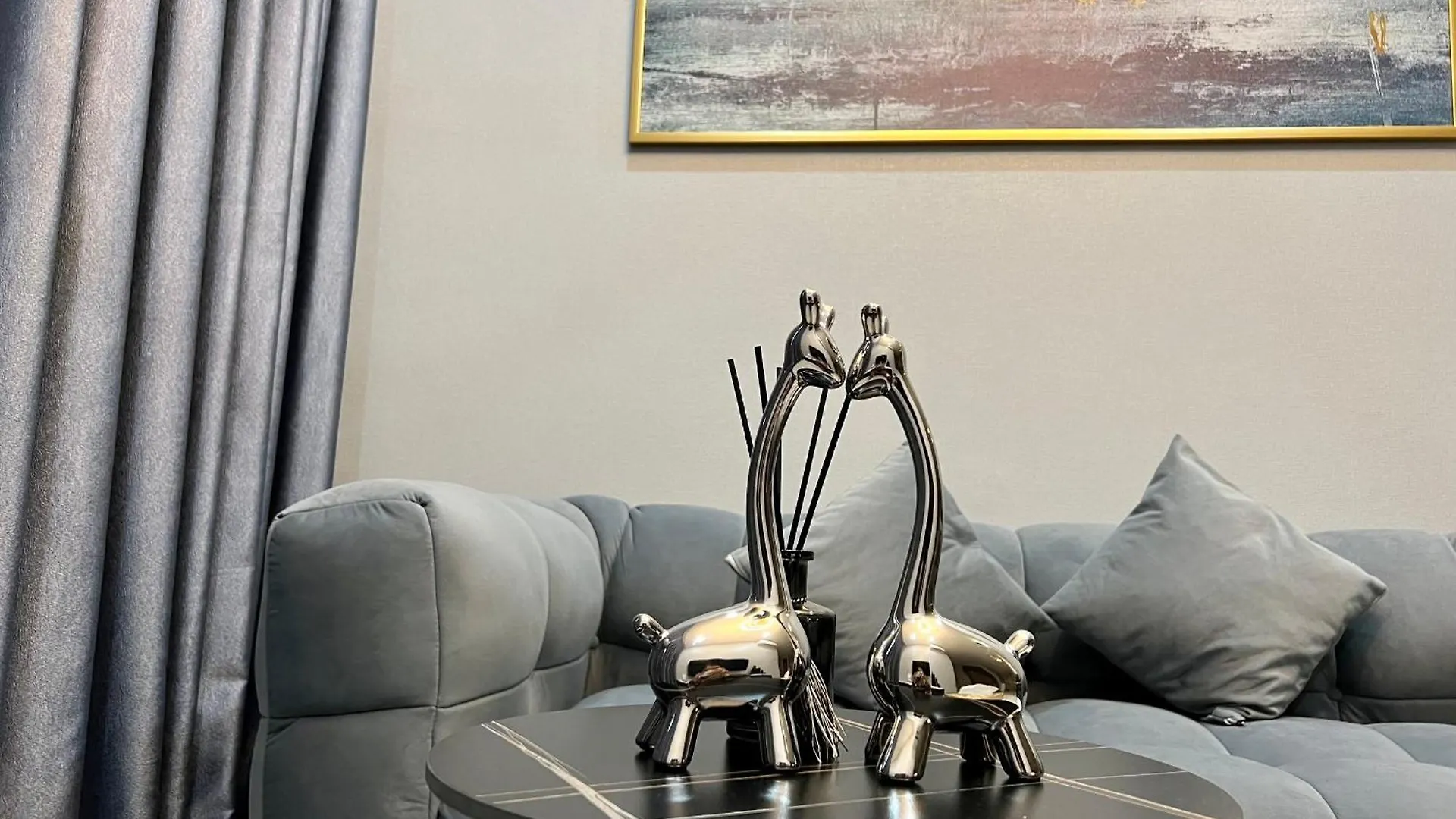 Aparthotel Uphoenix Home- Hado Centrosa Garden Ho Chi Minh City