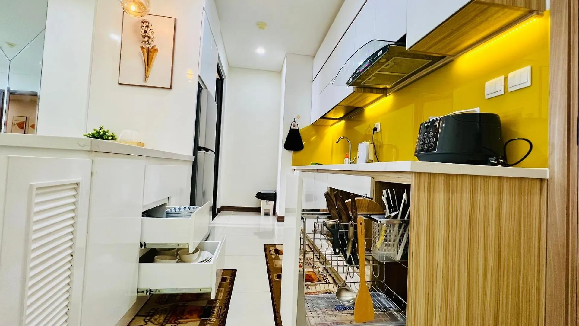 Uphoenix Home- Hado Centrosa Garden Ho Chi Minh City 0*,