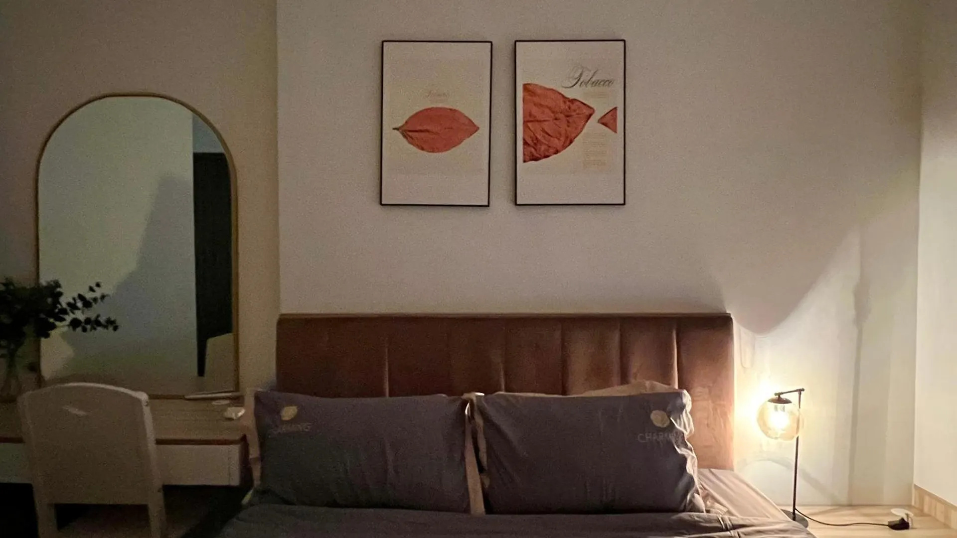 Aparthotel Uphoenix Home- Hado Centrosa Garden Ho Chi Minh City