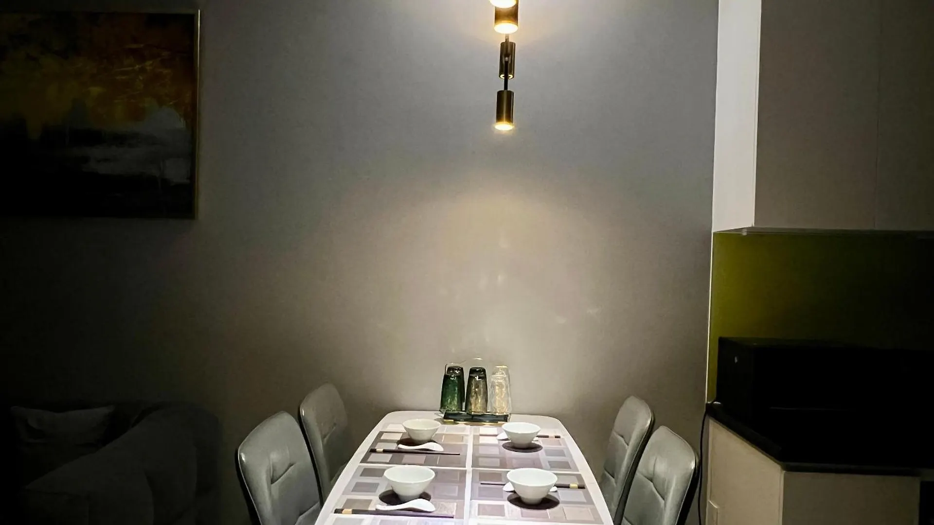 Aparthotel Uphoenix Home- Hado Centrosa Garden Ho Chi Minh City