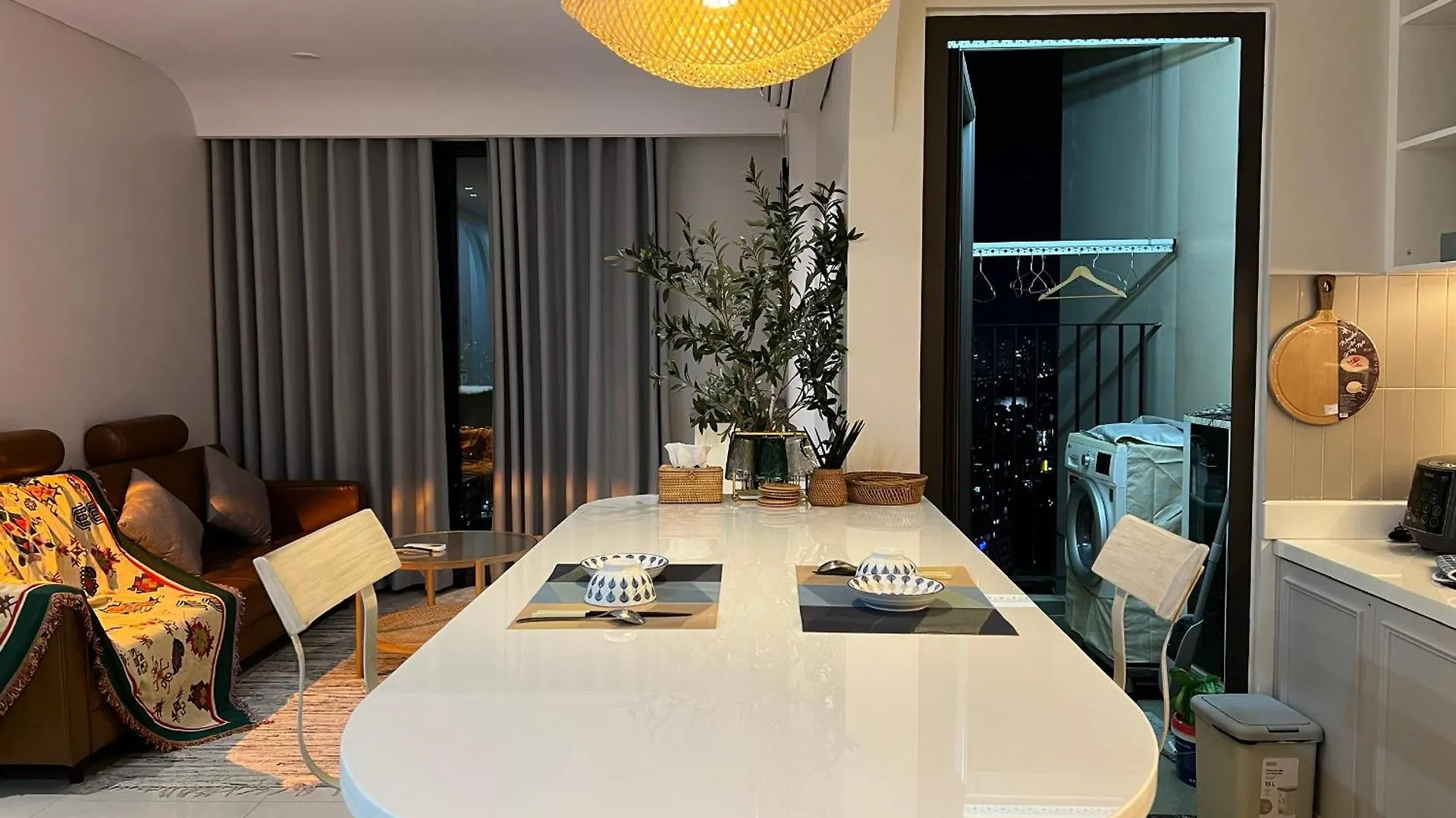 Aparthotel Uphoenix Home- Hado Centrosa Garden Ho Chi Minh City Vietnam