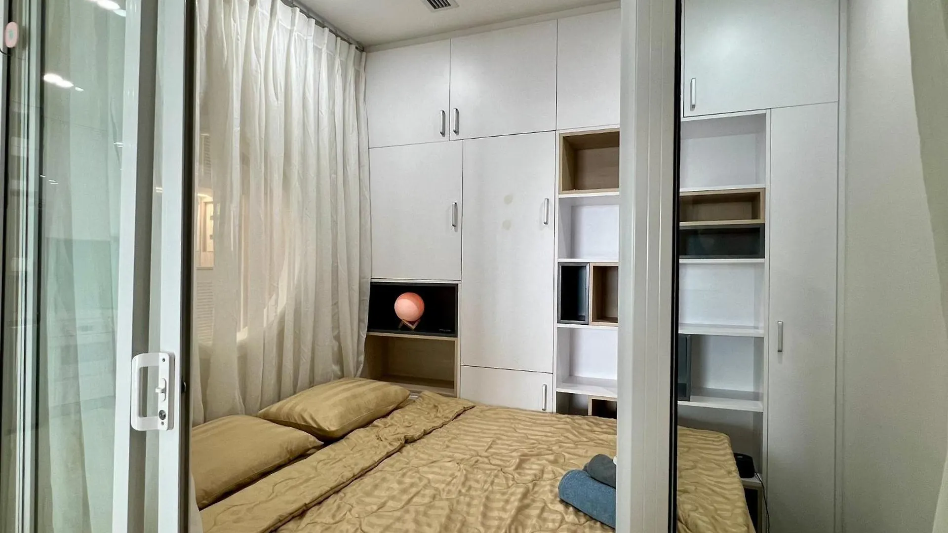 Uphoenix Home- Hado Centrosa Garden Ho Chi Minh City Vietnam